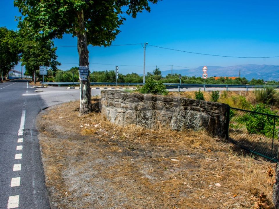 Helårsgrund i Belmonte, Castelo Branco - foto 2