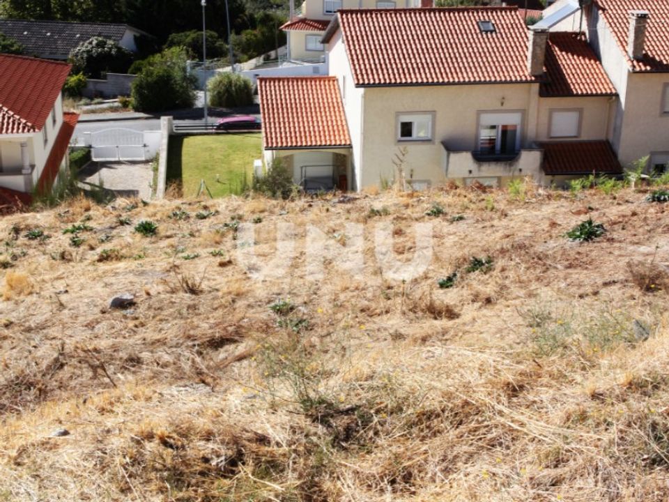 Helårsgrund i Teixoso, Castelo Branco - foto 1