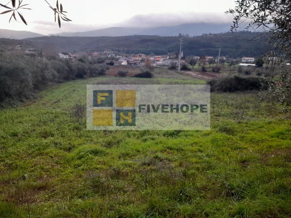 Erhvervsejendom i Foz de Arouce e Casal de Ermio, Coimbra - foto 1