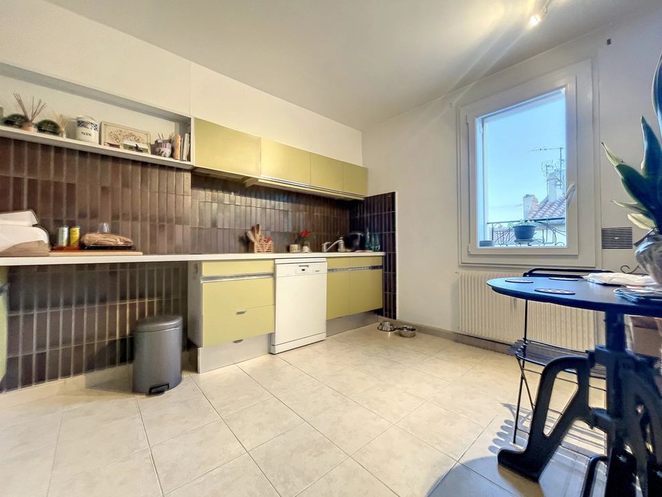 Apartment in Perpignan, Pyrenees-Orientales - photo 3