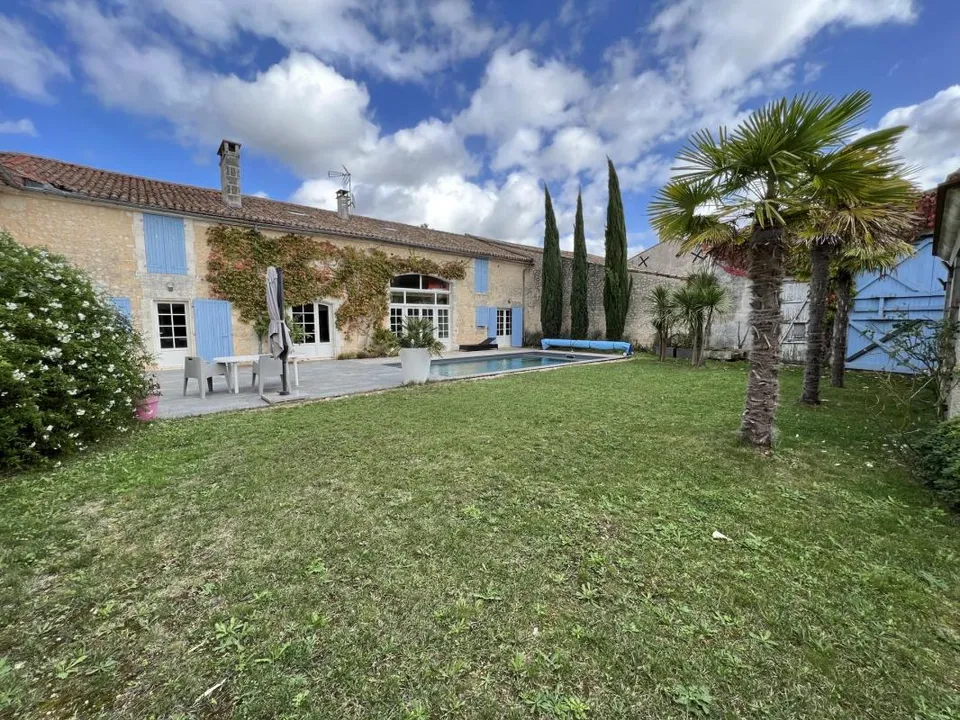 Villa en Fleac, Charente - foto 1