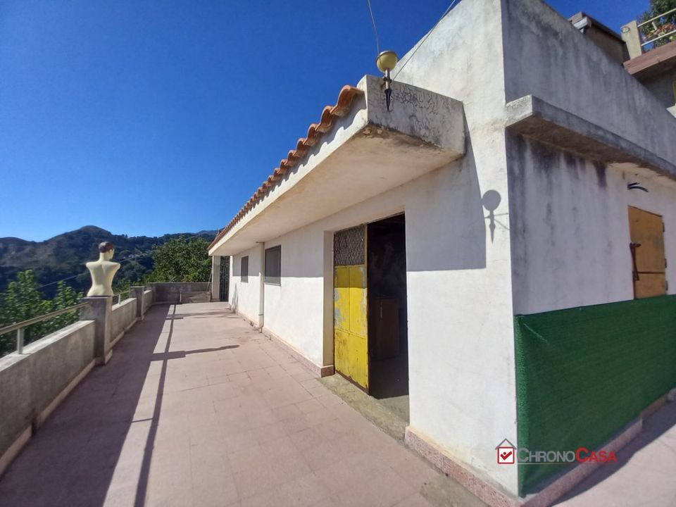 Villa a Messina, Messina - foto 1