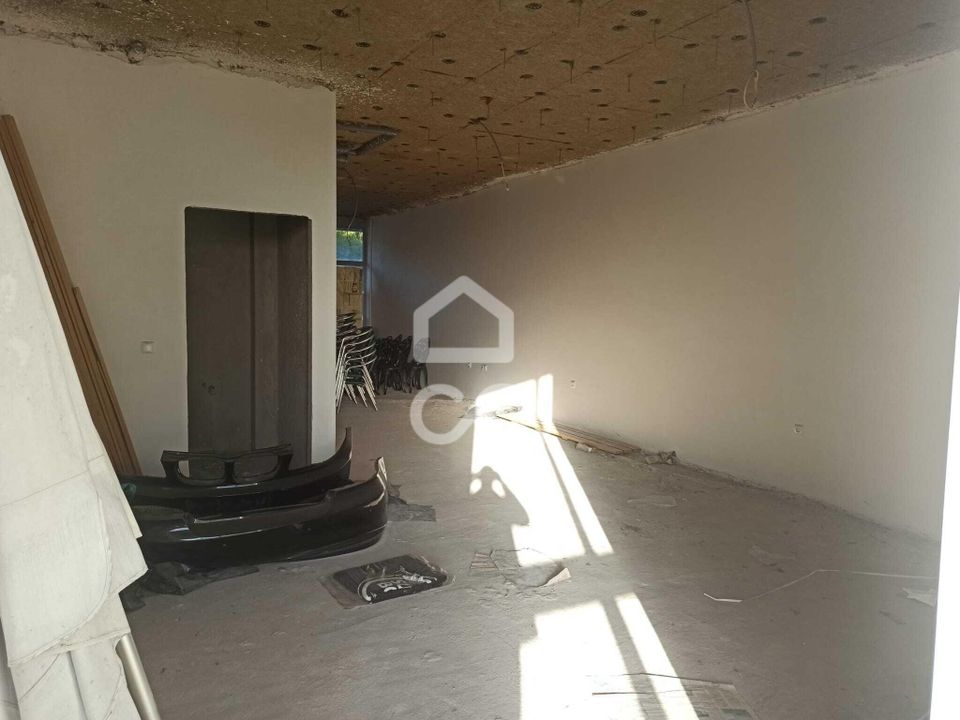 L'establiment comercial a Sao Torcato, Braga - foto 3