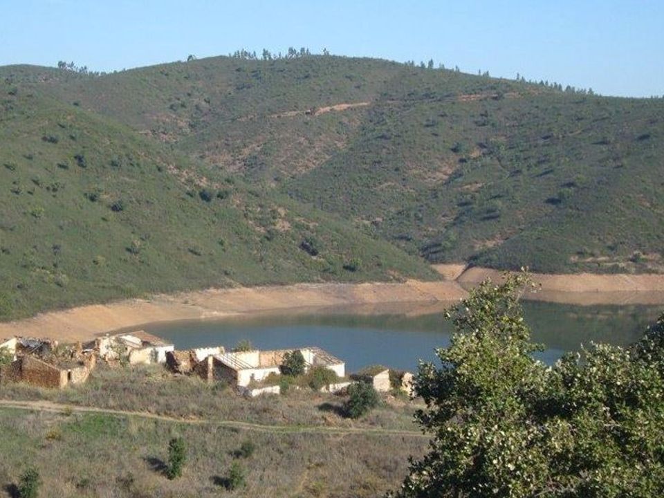 Helårsgrund i Silves, Faro - foto 1