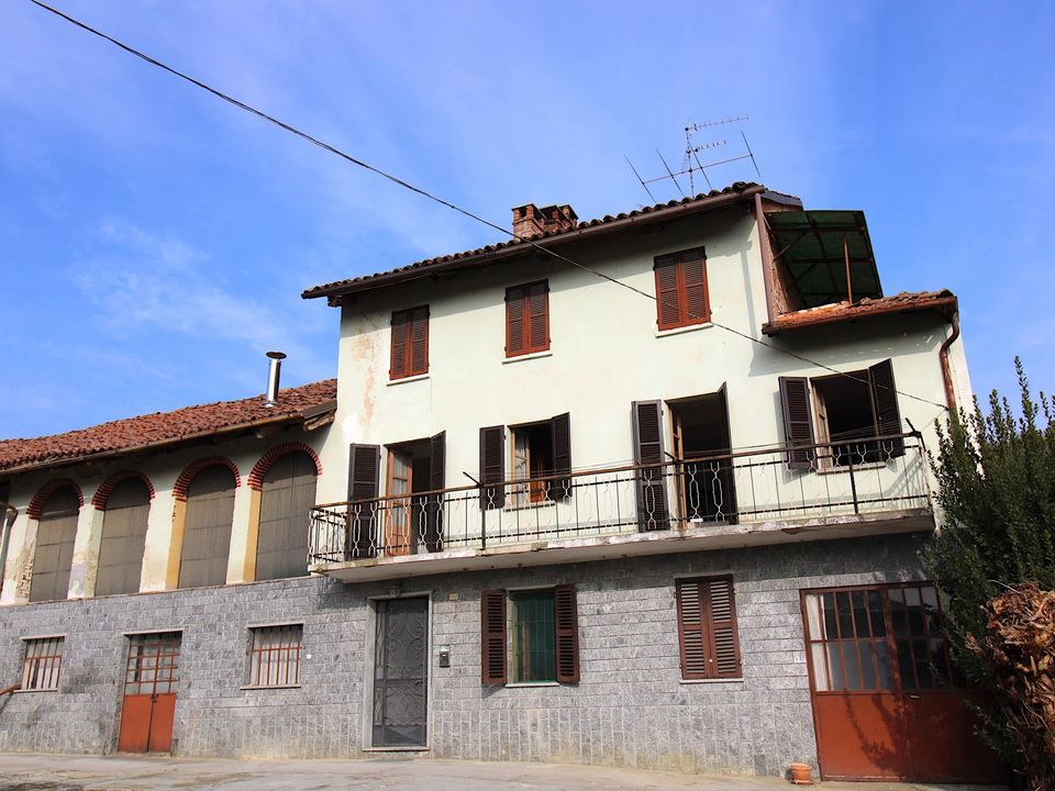 Landejendom i San Damiano d'Asti, Asti - foto 1
