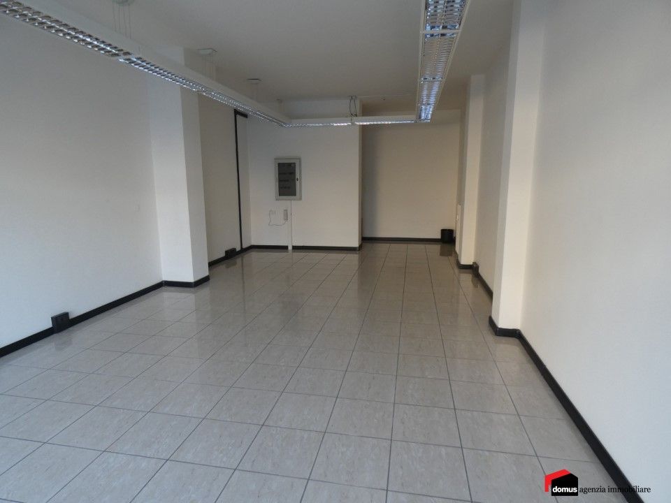 Erhvervsejendom i Thiene, Vicenza - foto 2