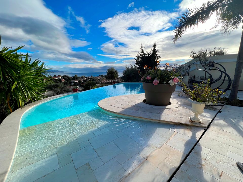 Villa i Roquebrune-Cap-Martin, Alpes-Maritimes - foto 4
