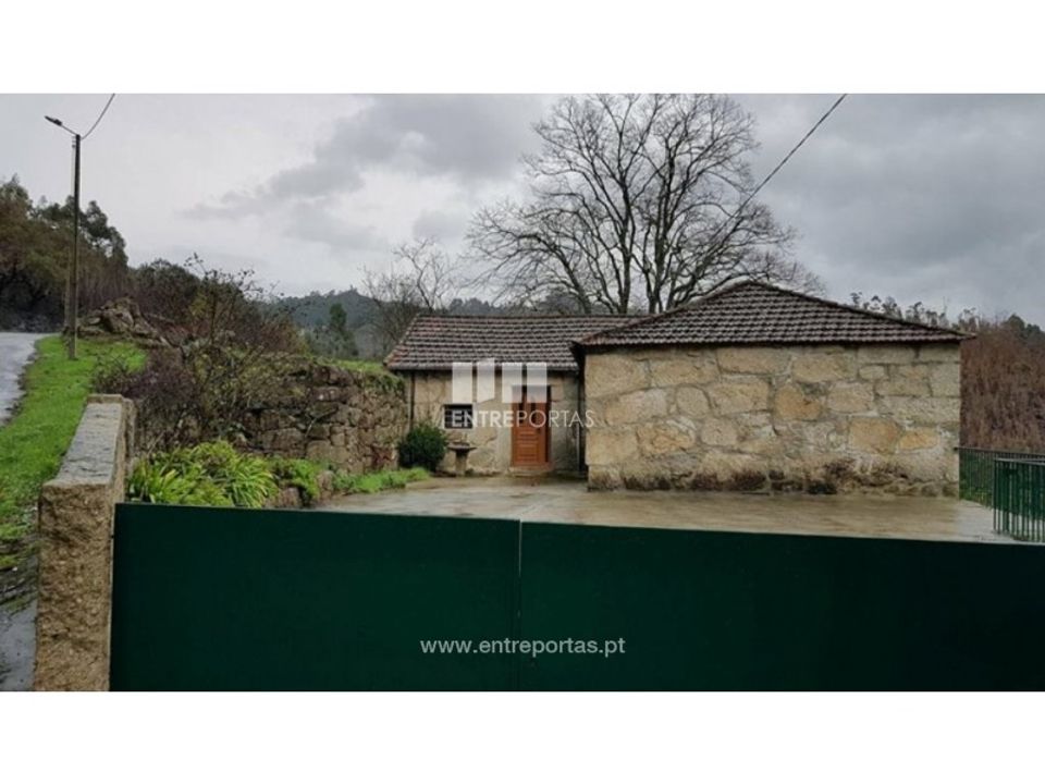 Landejendom i Penhalonga e Pacos de Gaiolo, Porto - foto 1