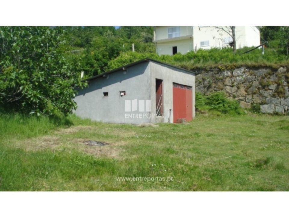 Helårsgrund i Ferreiros de Tendais, Viseu - foto 4