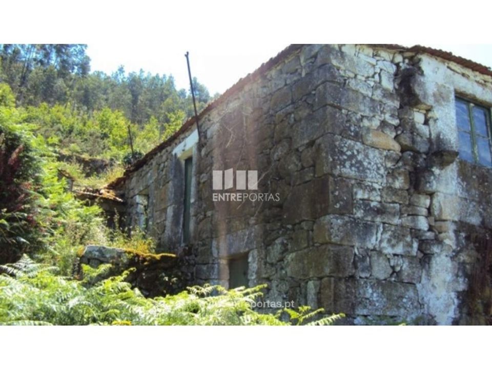 Helårsgrund i Ferreiros de Tendais, Viseu - foto 3
