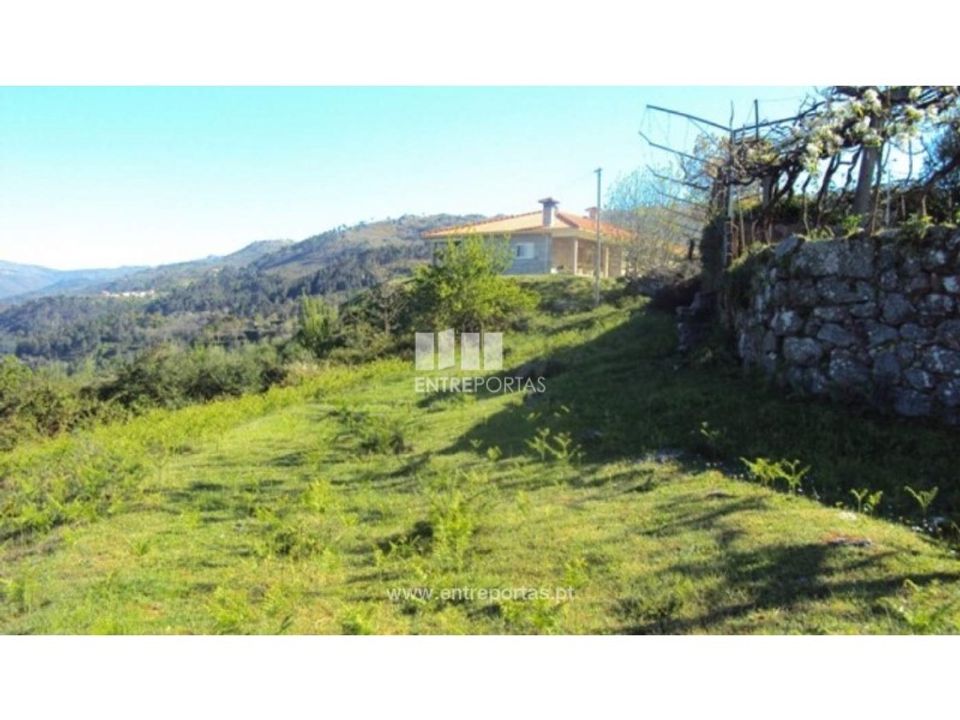 Helårsgrund i Ferreiros de Tendais, Viseu - foto 3