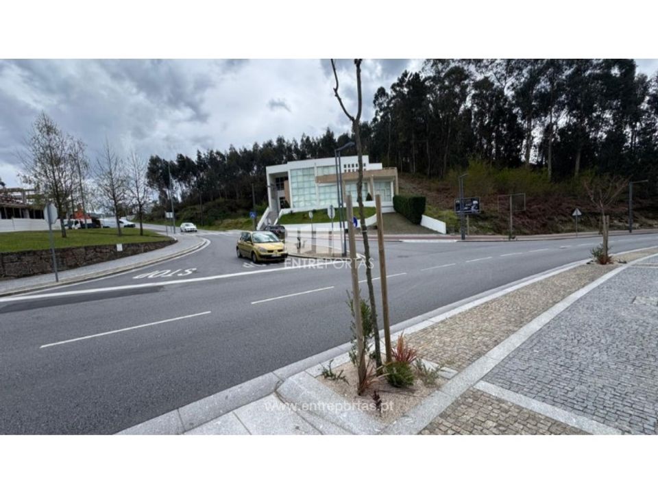 Helårsgrund i Pacos de Ferreira, Porto - foto 5