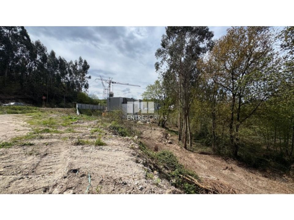 Helårsgrund i Pacos de Ferreira, Porto - foto 3