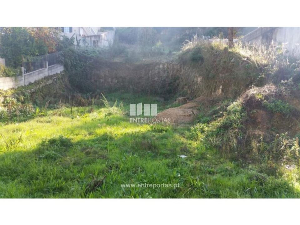Helårsgrund i Marco de Canaveses, Porto - foto 2