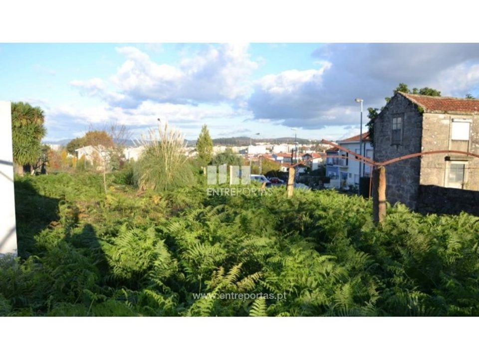 Helårsgrund i Maia, Porto - foto 2