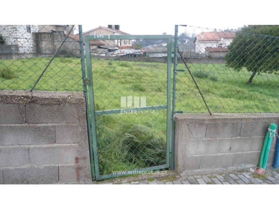 Helårsgrund i Marco de Canaveses, Porto - foto 1