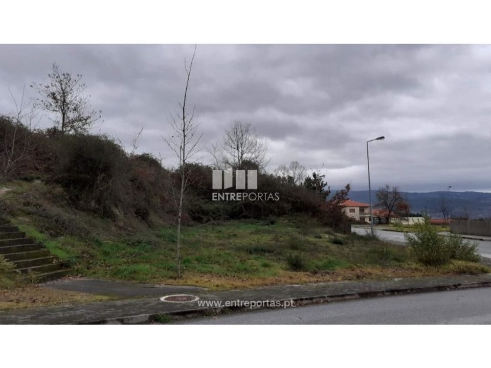Helårsgrund i Amarante, Porto - foto 1