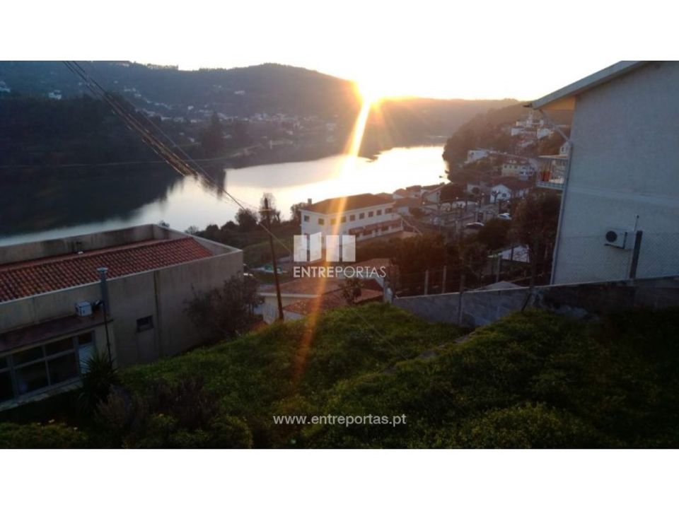 Helårsgrund i Penafiel, Porto - foto 3