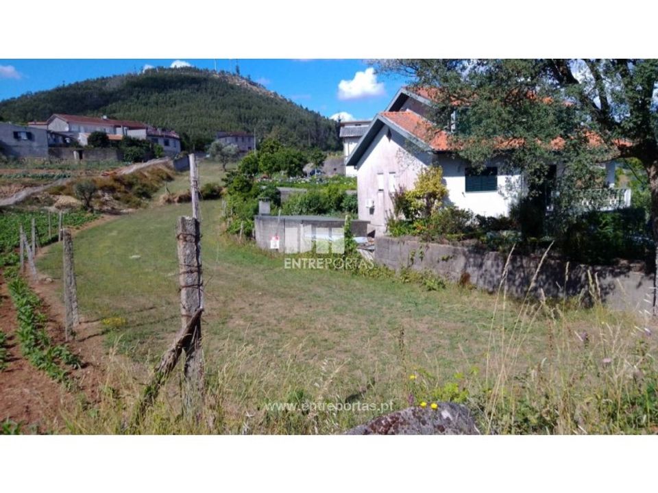 Helårsgrund i Castelo de Paiva, Aveiro - foto 5
