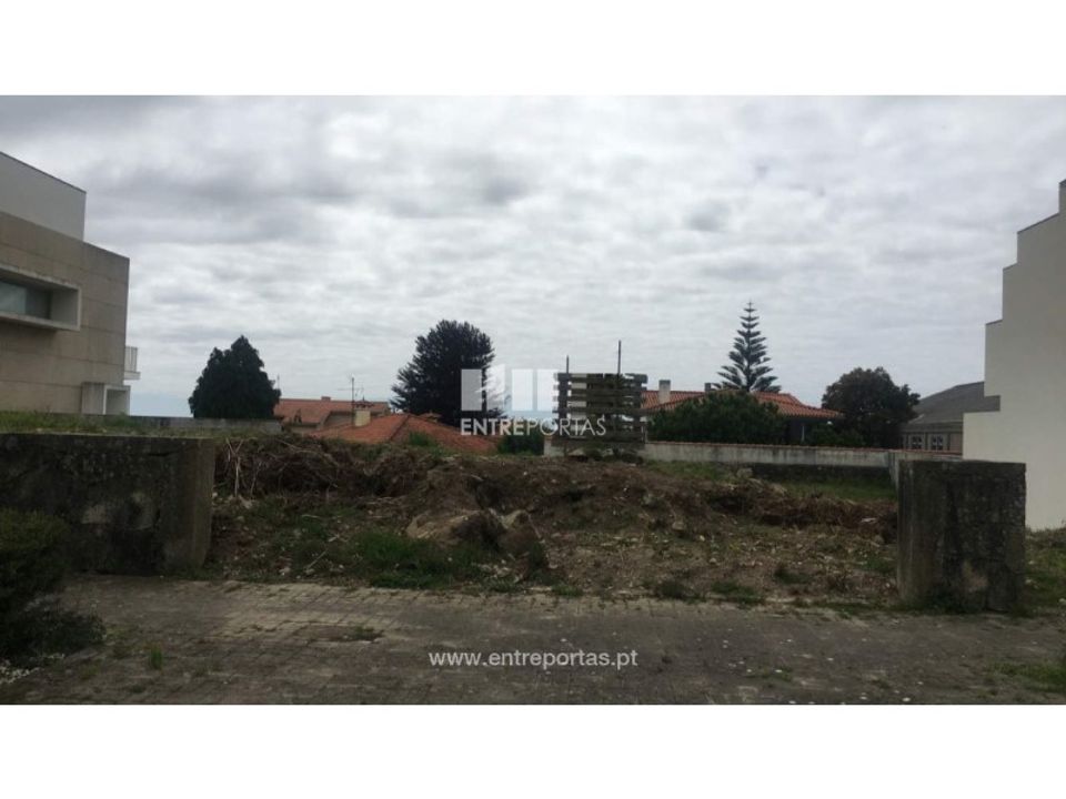Helårsgrund i Areosa, Viana do Castelo - foto 1