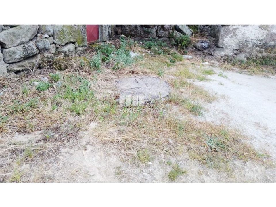 Helårsgrund i Tarouquela, Viseu - foto 2