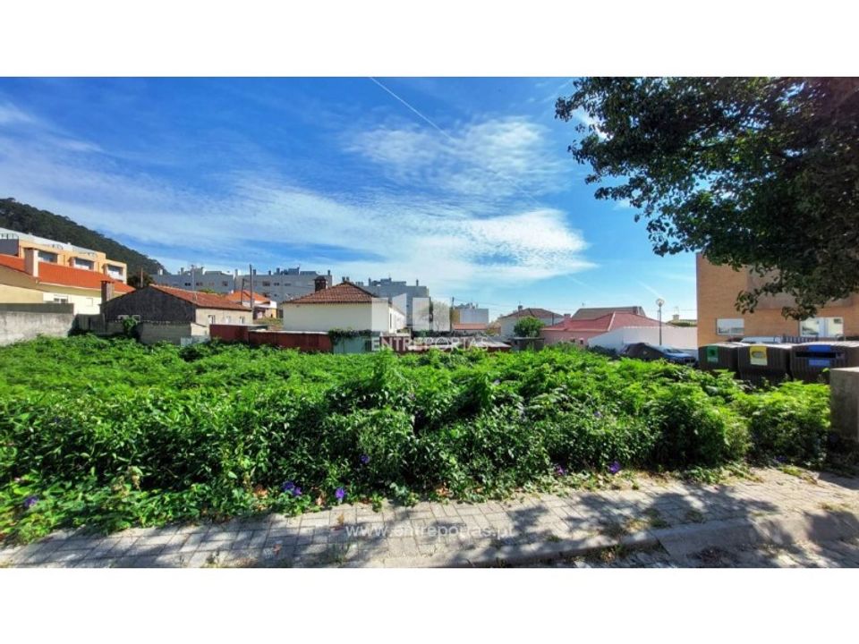 Helårsgrund i Areosa, Viana do Castelo - foto 1