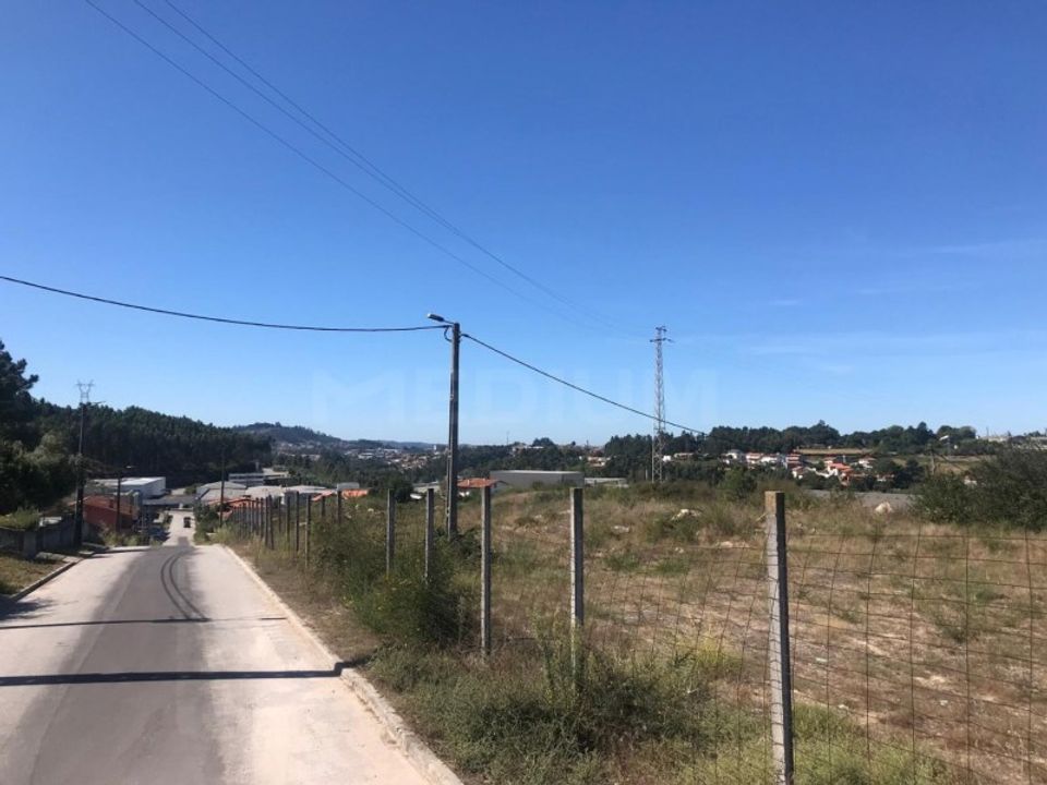 Helårsgrund i Aves, Porto - foto 1