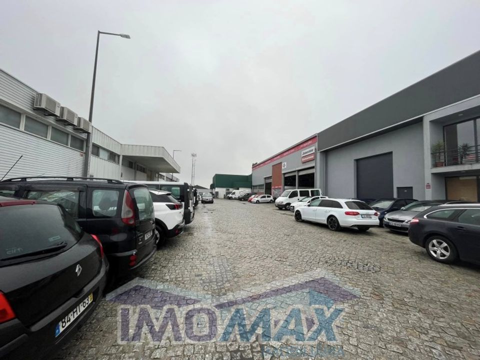 Erhvervsejendom i Lousada, Porto - foto 2