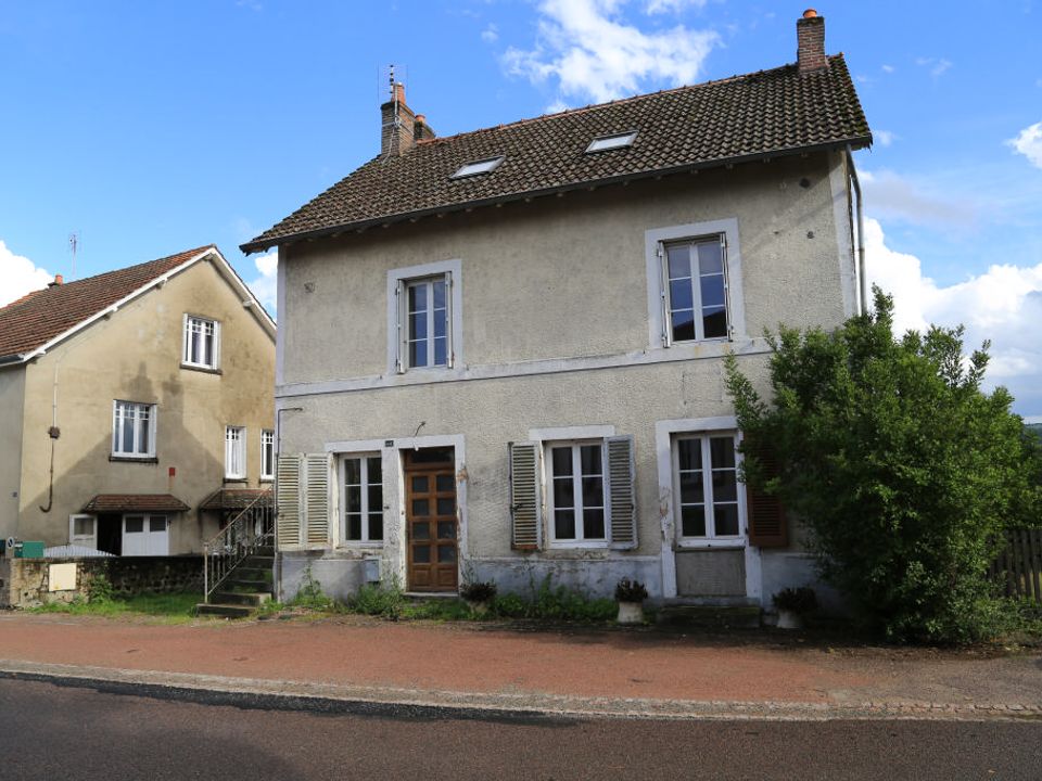 Villa i Mesvres, Saone-et-Loire - foto 1
