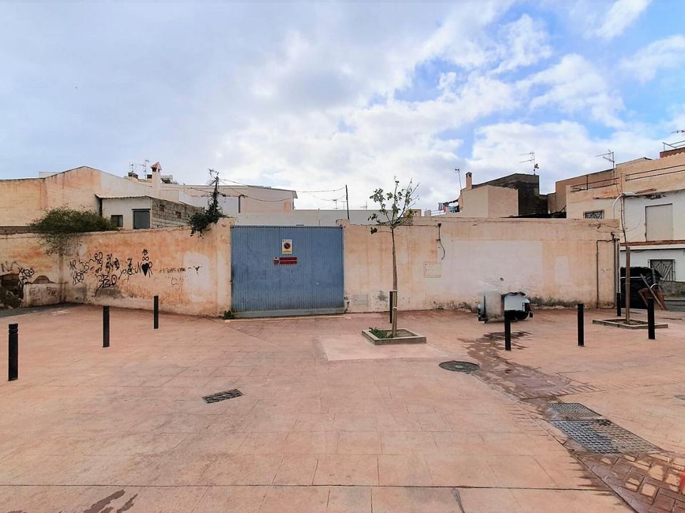Helårsgrund i Motril, Granada - foto 1