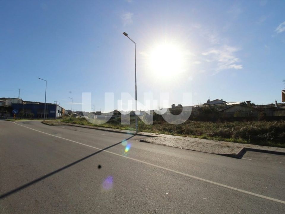 Helårsgrund i Oliveira de Azemeis, Aveiro - foto 1