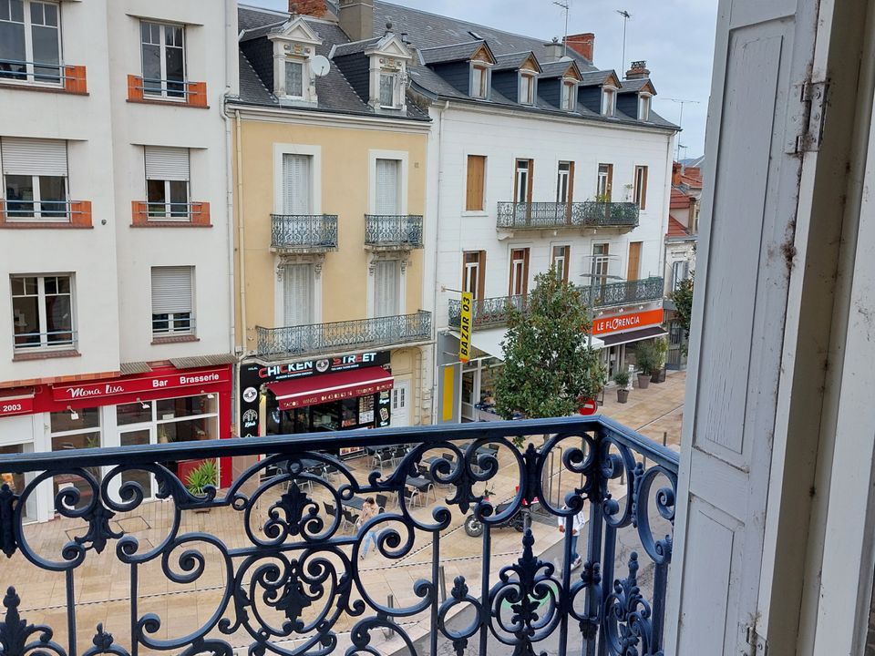 Lejlighed i Vichy, Allier - foto 2