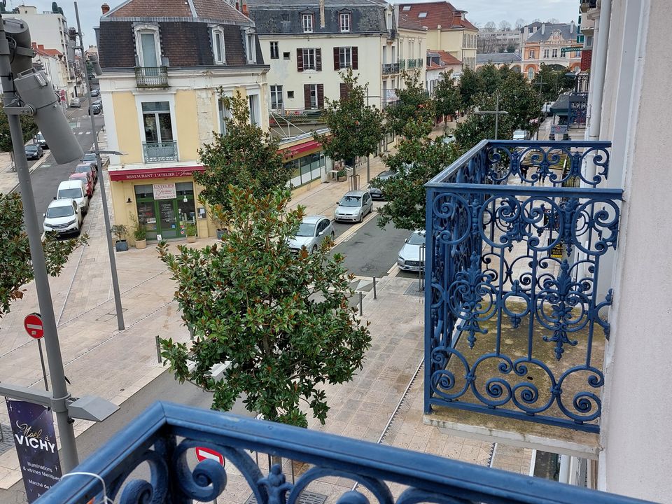 Lejlighed i Vichy, Allier - foto 3
