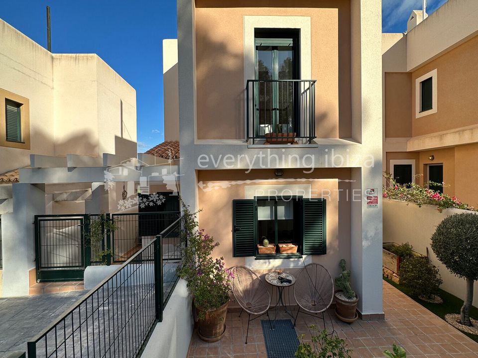 Byhus i Cala Tarida, Ibiza - foto 1