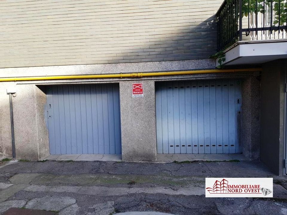 Parkeringsplads i Magenta, Milan - foto 4