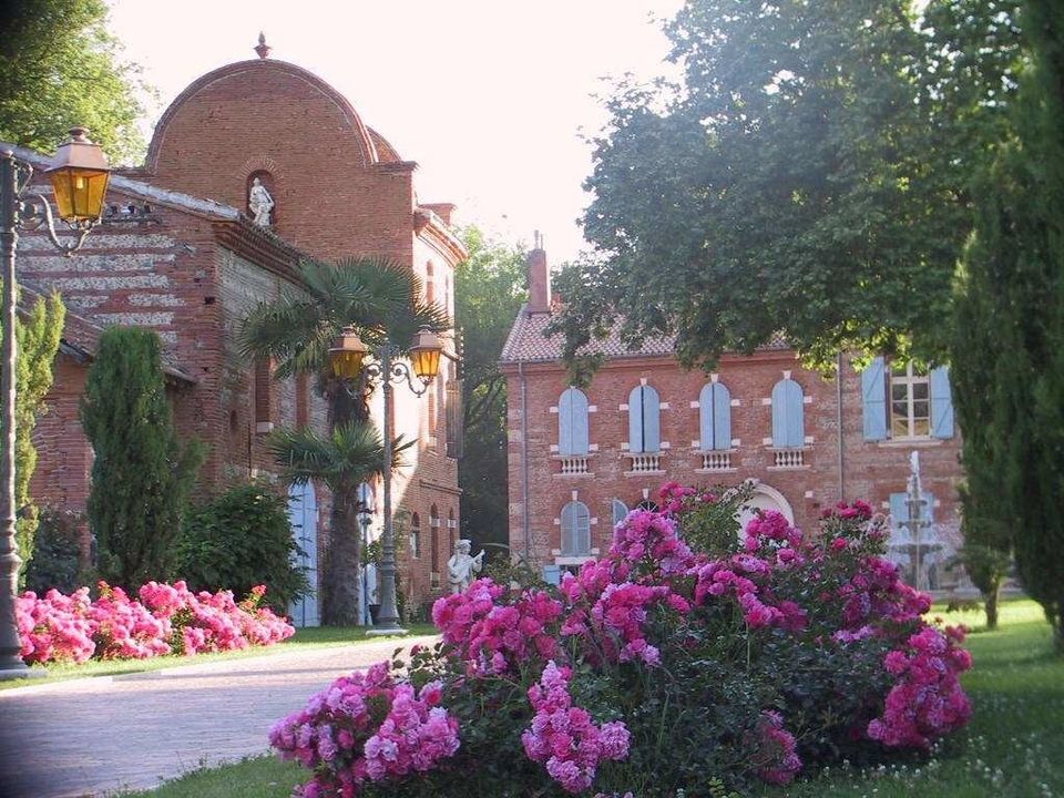 Villa i Capens, Haute-Garonne - bilde 1
