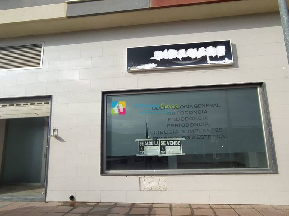 Erhvervsejendom i Zurgena, Almeria - foto 1