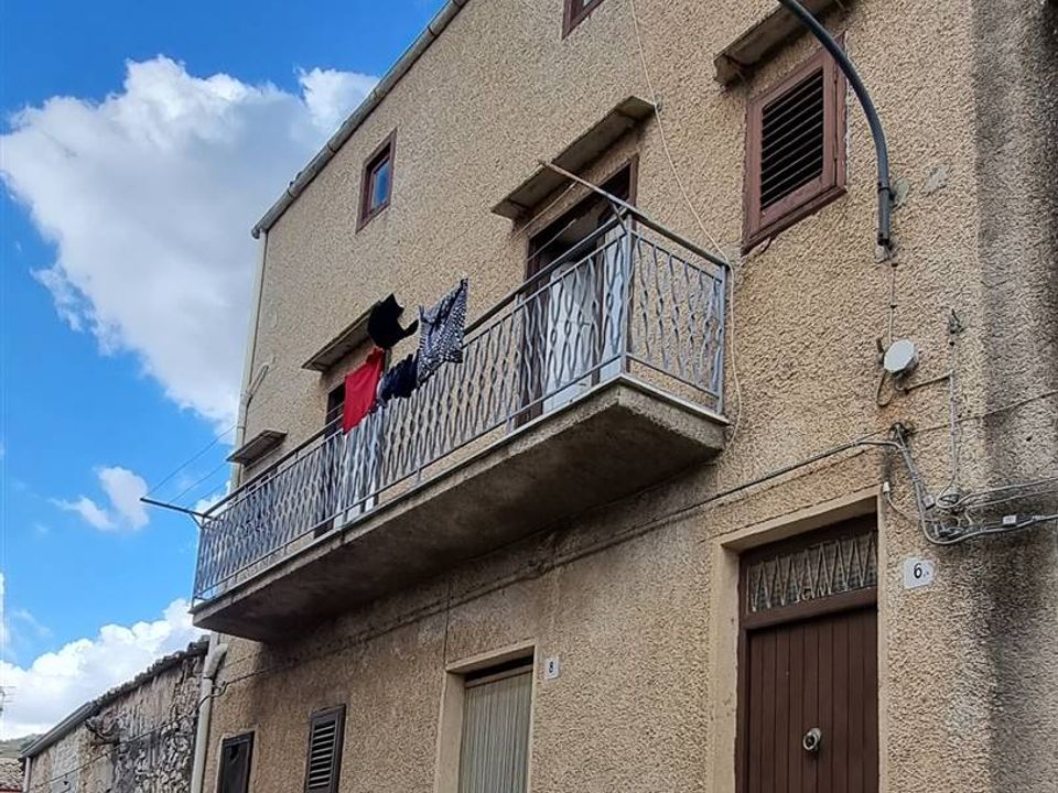 Villa i Palazzo Adriano, Palermo - foto 1