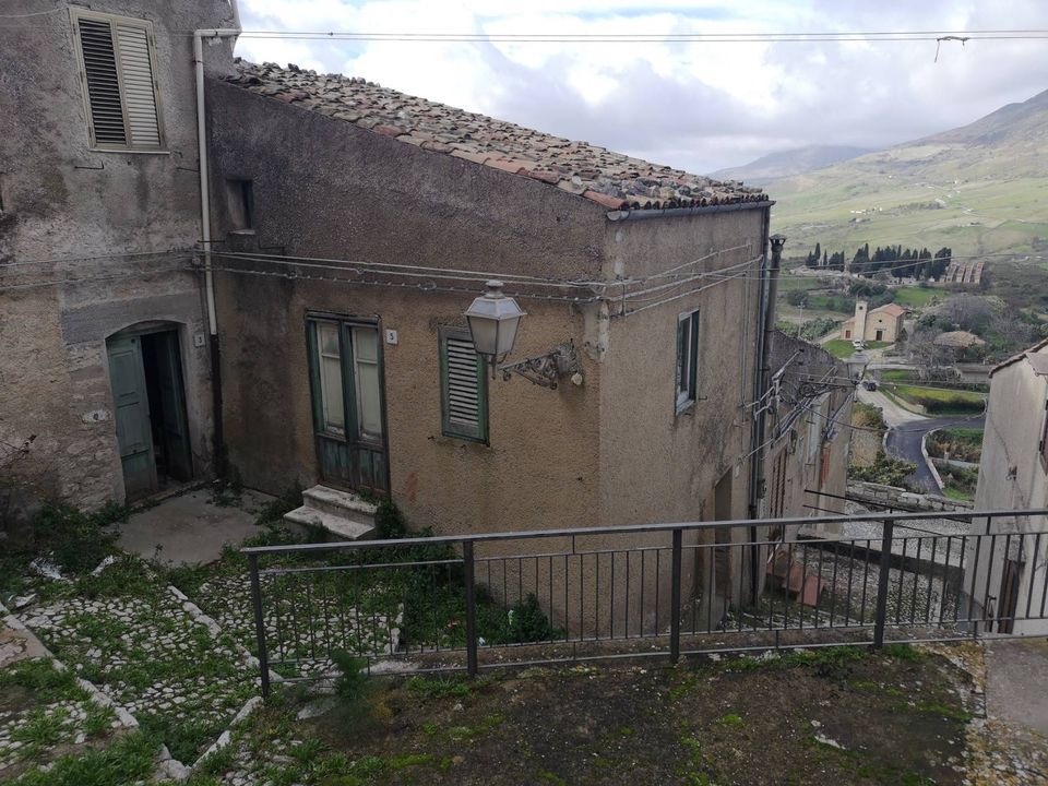 Villa i Palazzo Adriano, Palermo - foto 1