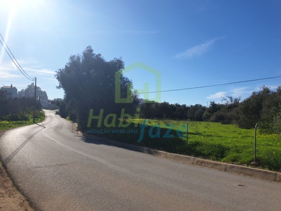 Helårsgrund i Armacao de Pera, Faro - foto 1