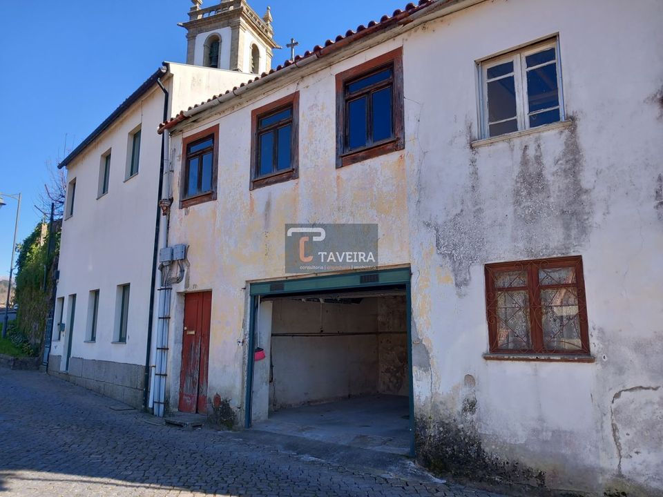 Villa i Arcos de Valdevez, Viana do Castelo - foto 1