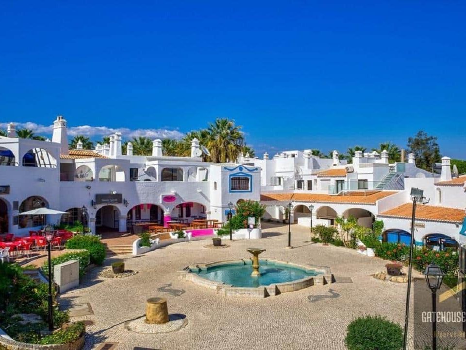 Erhvervsejendom i Lagoa, Faro - foto 1