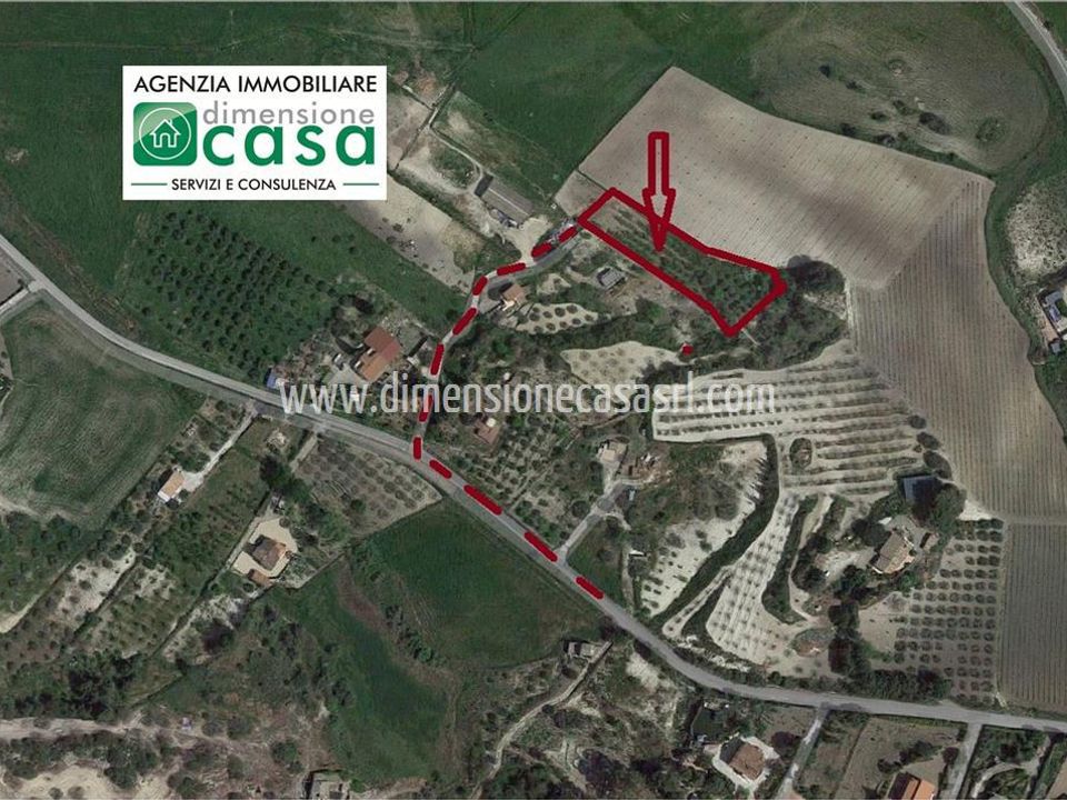 Helårsgrund i San Cataldo, Caltanissetta - foto 1