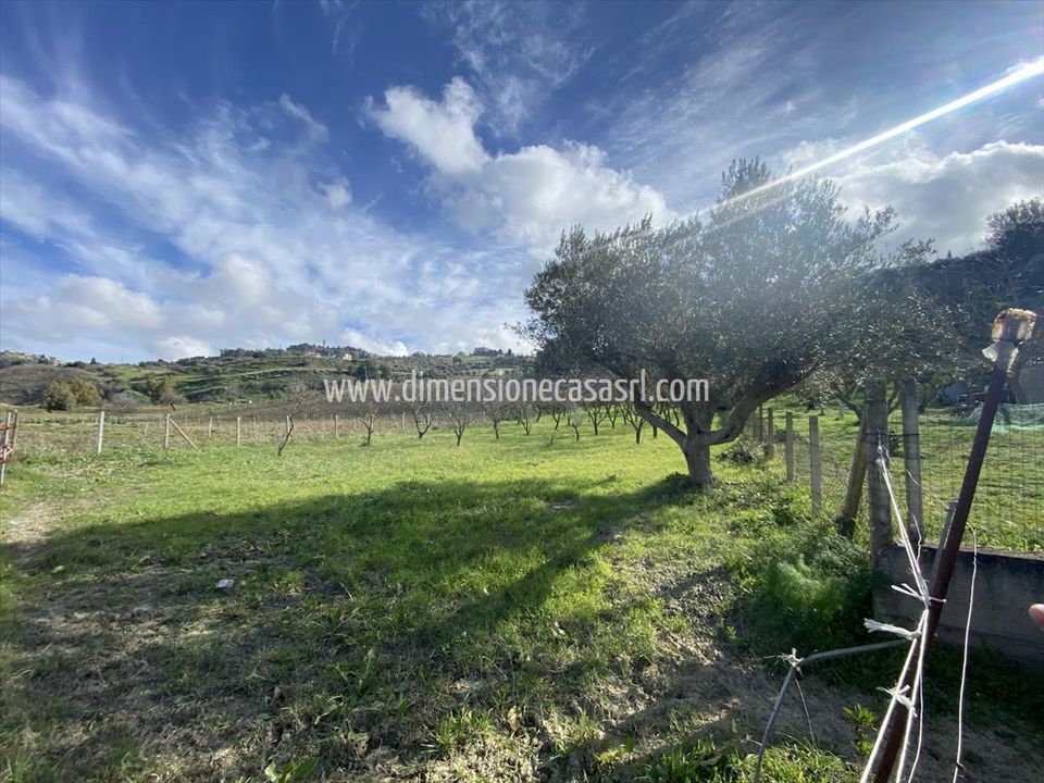 Helårsgrund i San Cataldo, Caltanissetta - foto 3