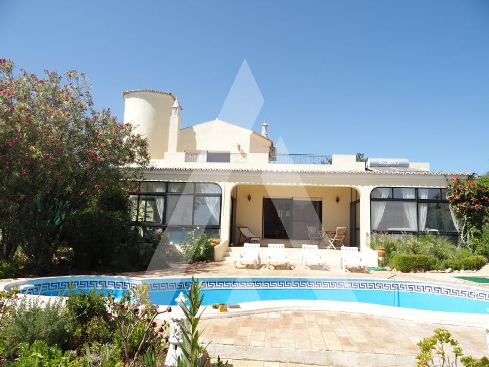 Villa i Santa Barbara de Nexe, Faro - foto 1