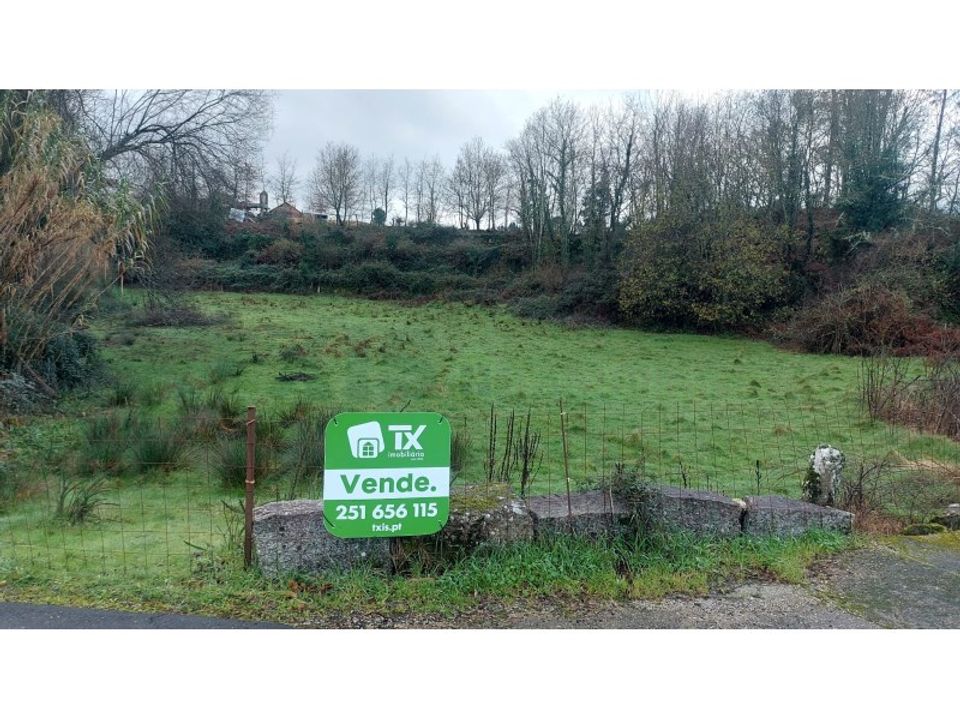 Helårsgrund i Podame, Viana do Castelo - foto 1