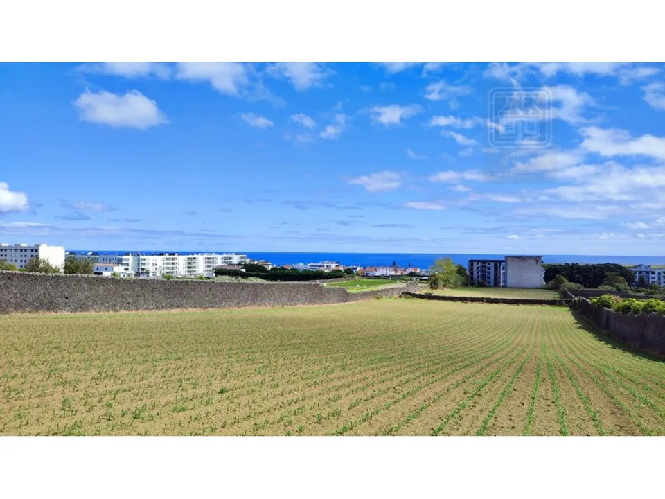 Helårsgrund i Ponta Delgada, Sao Miguel - foto 1