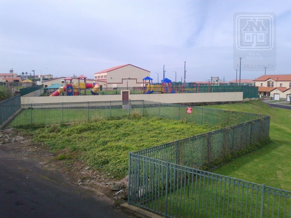 Helårsgrund i Vila da Praia da Vitoria, Terceira - foto 2