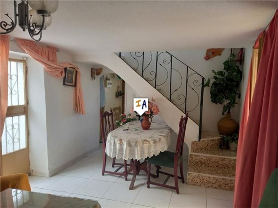 Casa de pueblo en Priego De Cordoba, Cordoba - foto 2