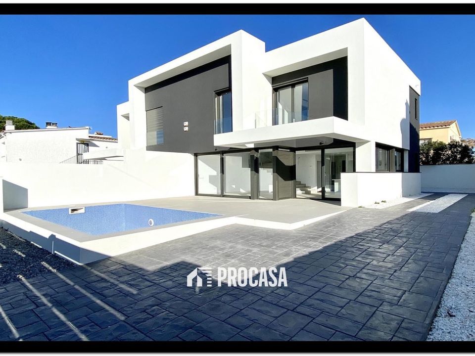 Villa i Empuriabrava, Gerona - foto 2
